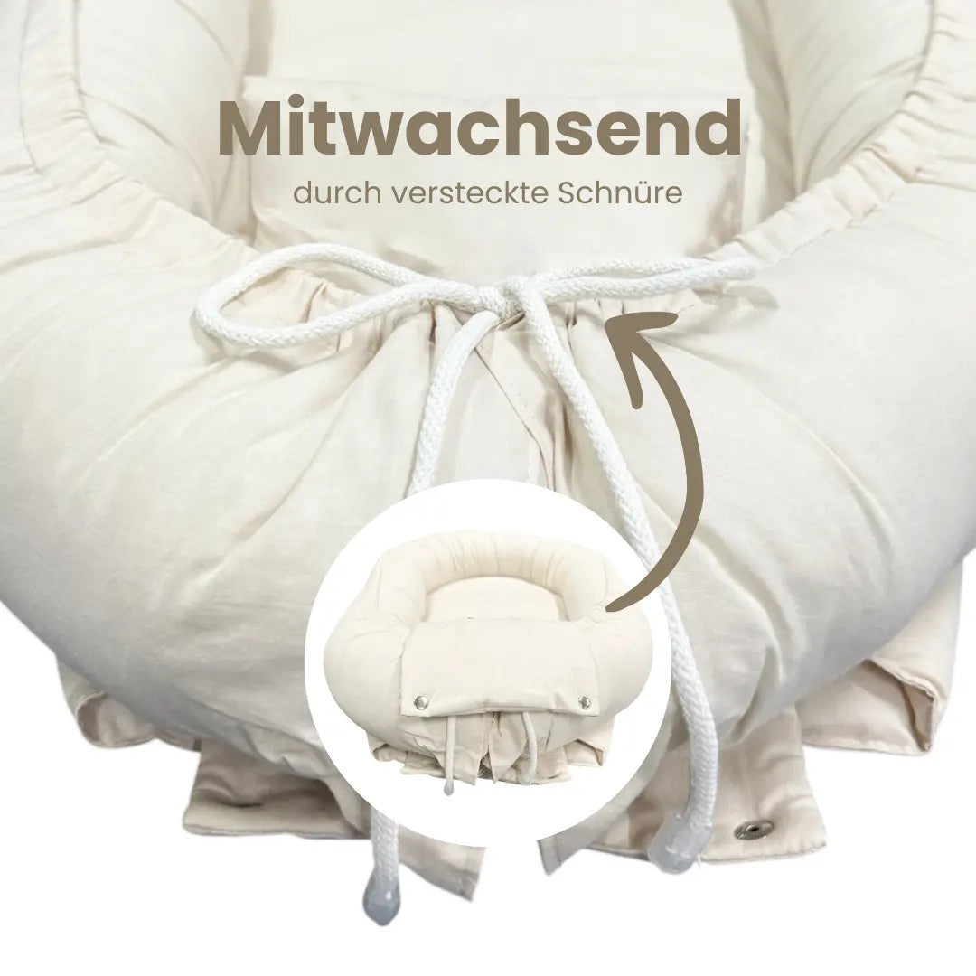 Babynestchen Musselin Herzen braun – Weicher mitwachsender Baby-Kokon