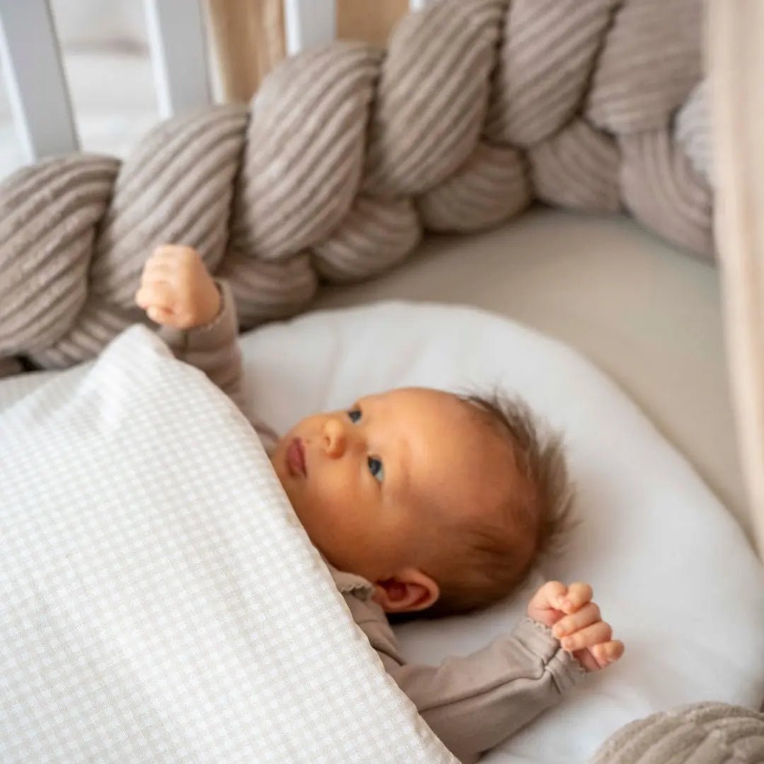 Bettschlange Baby geflochten Cord – Bettzopf & Bettumrandung fürs Babybett - CGE Teddy Couture