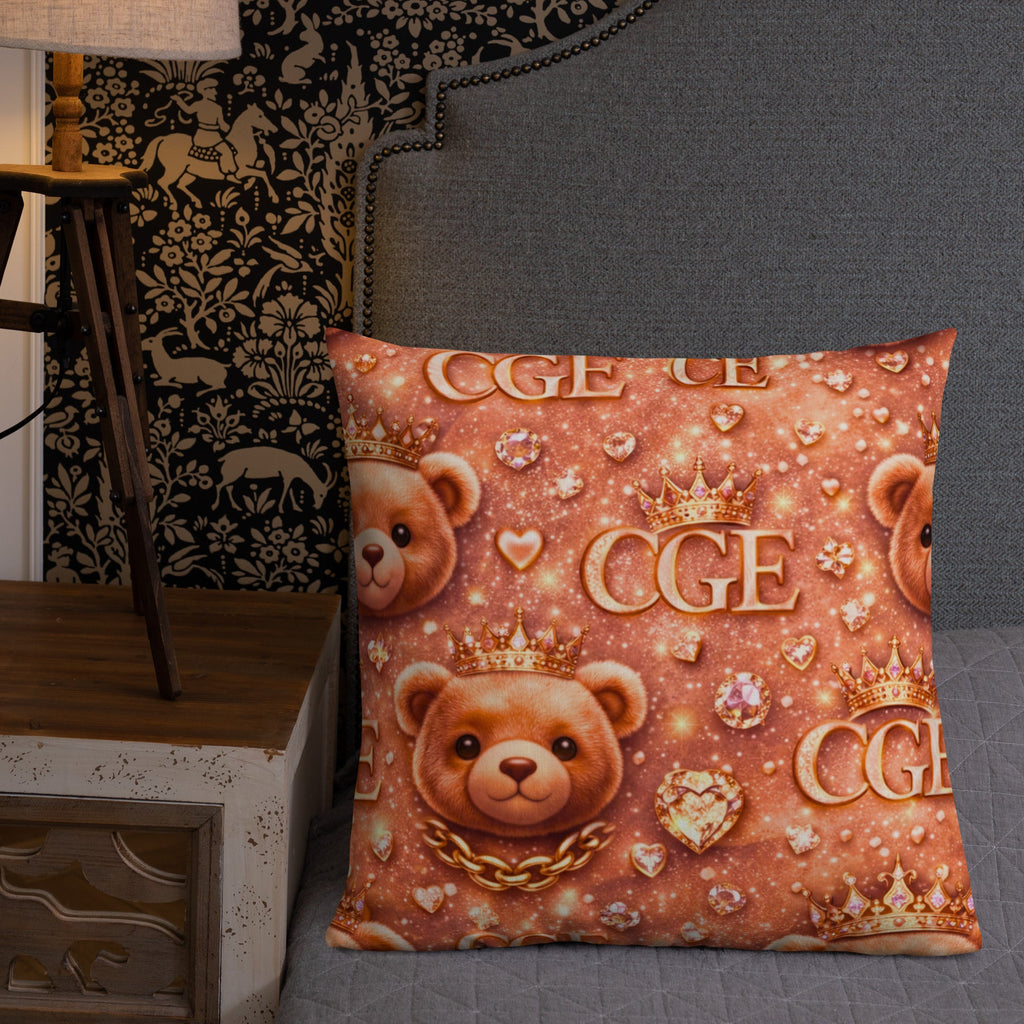 CGE Royal Teddy Kissen – Luxus Designer Kissen Roségold mit Logo - CGE Teddy Couture