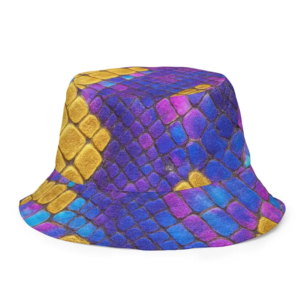 Fischerhut mit Allover-Druck in Gold, Violett und Holo-Snakeprint-Design